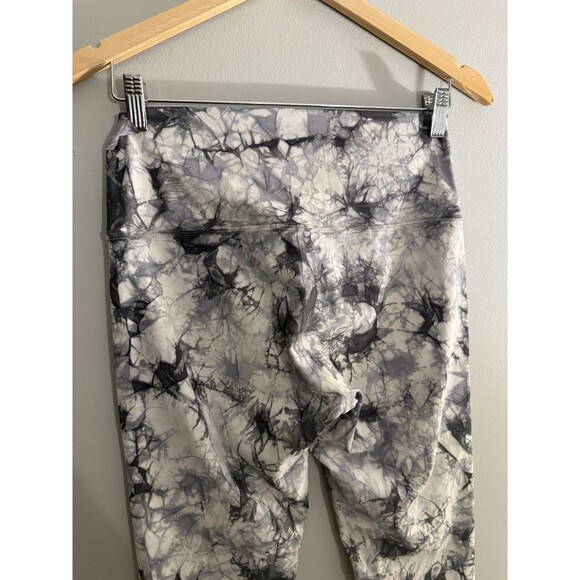 Lululemon Wunder Under High Rise Legging Shibori Tie Dye black white gray Size 8 - Picture 4 of 9